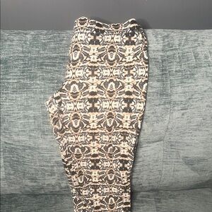 Express Black and Cream Patterned Pants